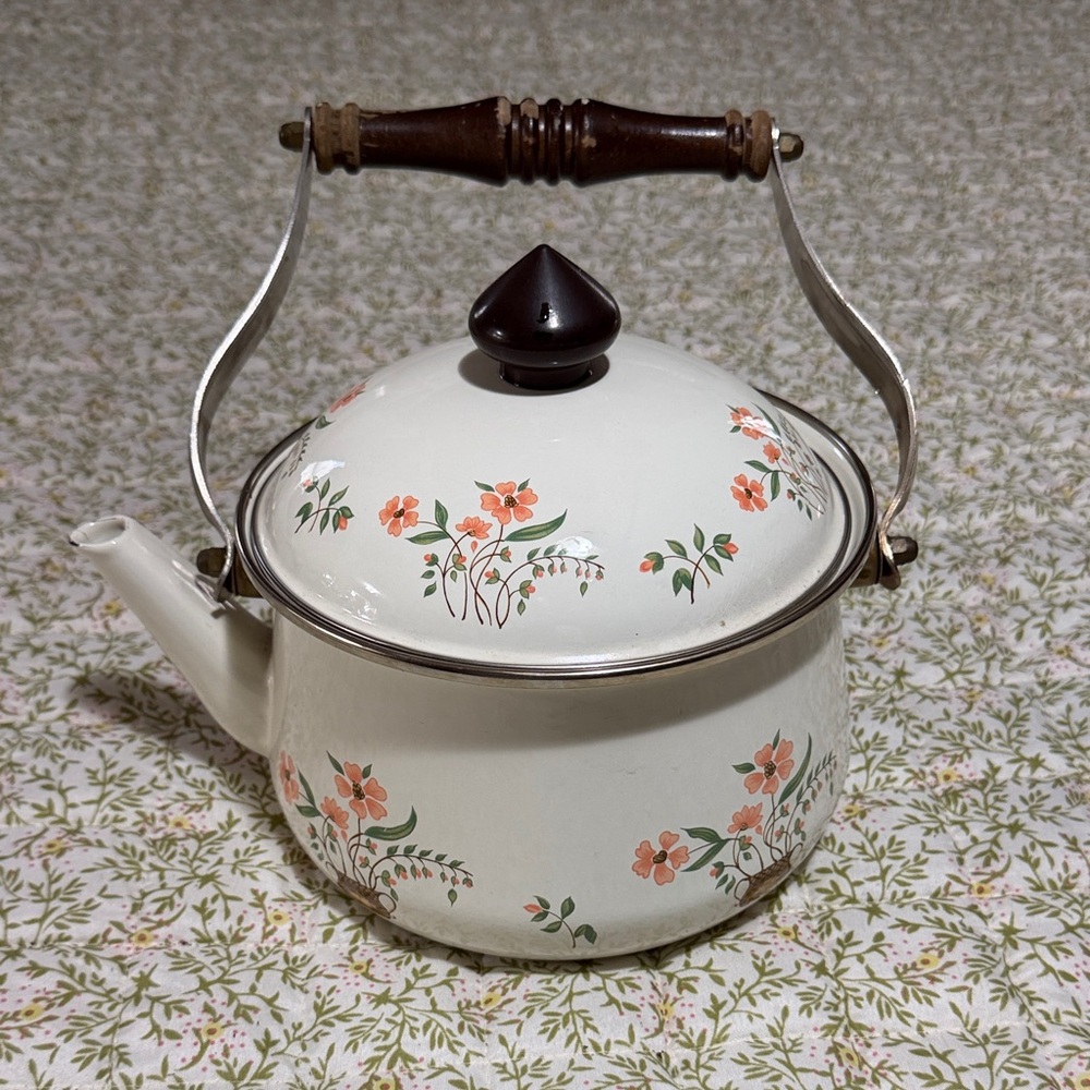 Vintage Floral Enamel Teapot with Wooden Handle